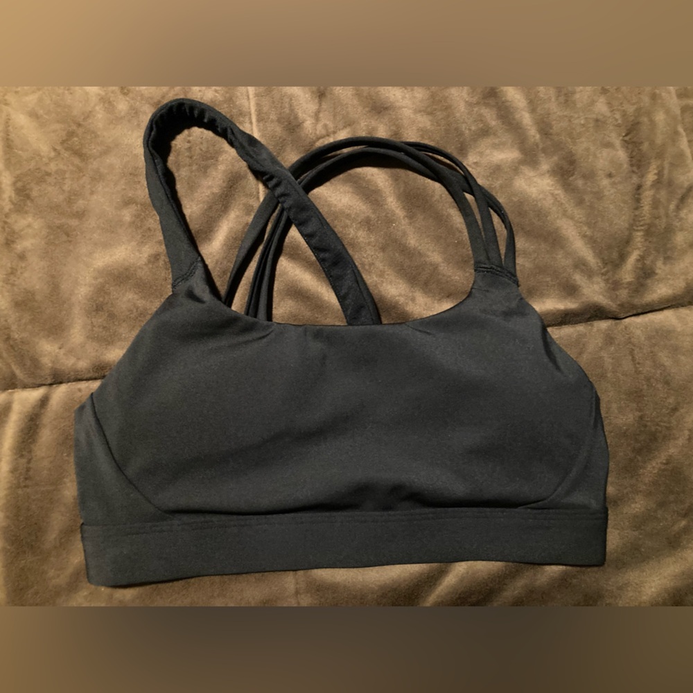 Athleta Black Strappy Sports Bra, size small, cute and comfortable